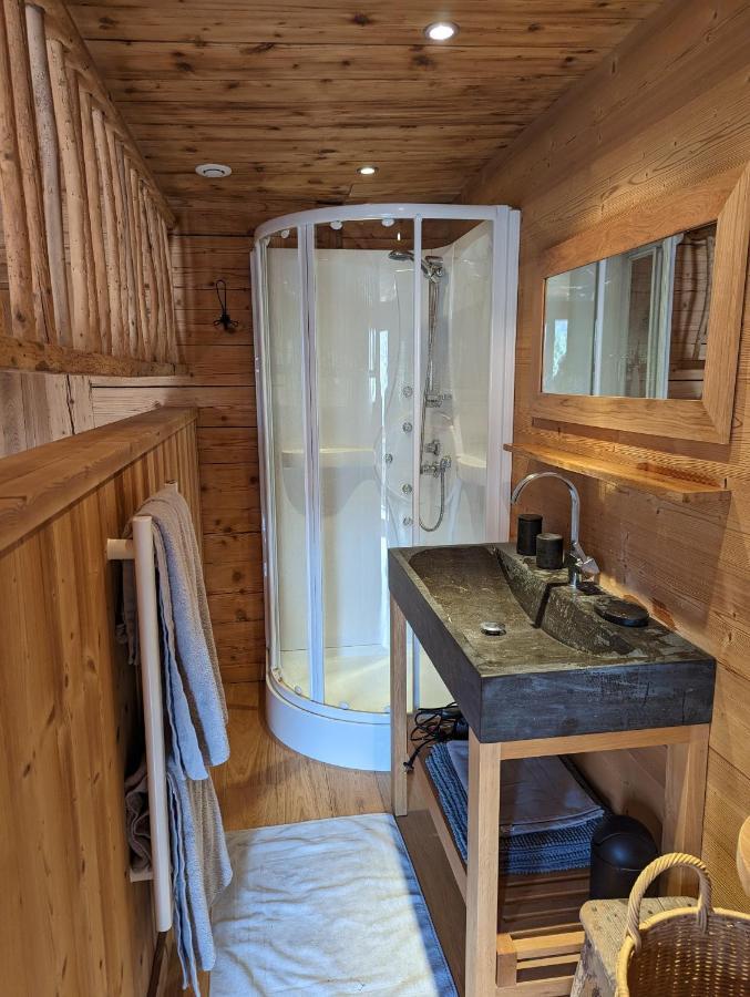 Bas De Chalet Au Coeur Des Aravis, Entre Lac Et Montagne Сен-Жан-де-Сикст Экстерьер фото