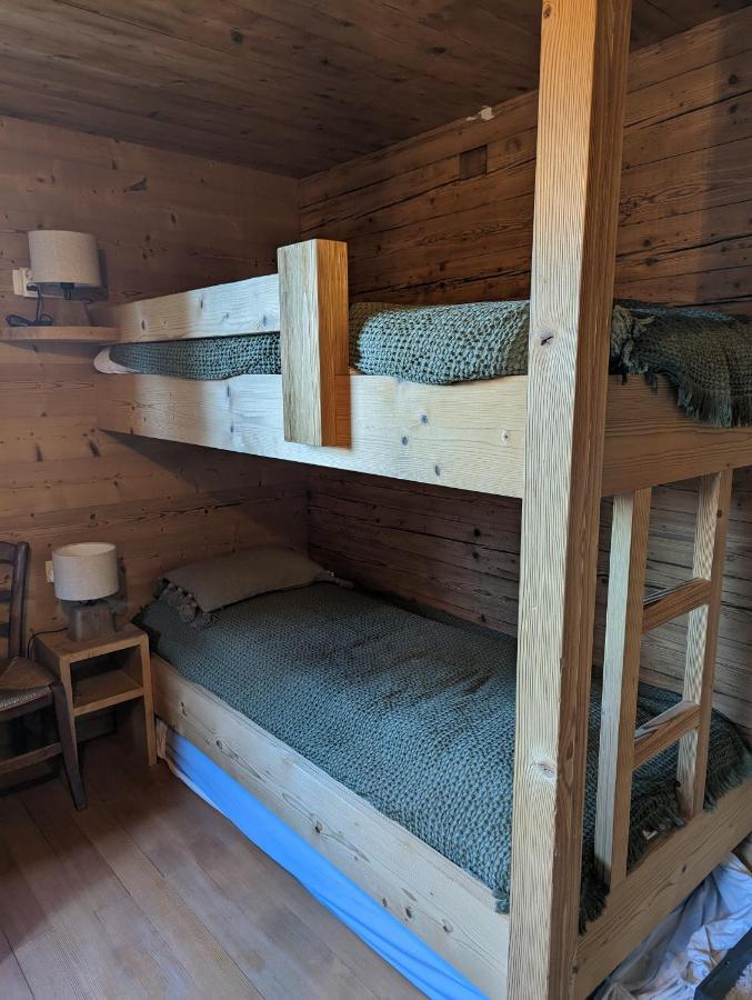 Bas De Chalet Au Coeur Des Aravis, Entre Lac Et Montagne Сен-Жан-де-Сикст Экстерьер фото